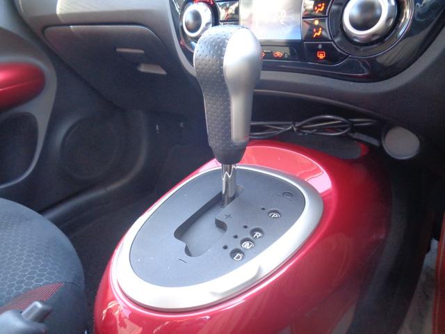 ジューク １６ＧＴ　ＦＯＵＲ　４ＷＤ　純正メモリーナビＴＶ　バックカメラ　Ｂｌｕｅｔｏｏｔｈ接続　純正エンジンスターター　切替式４ＷＤ　駐車監視モード付前後ドライブレコーダー　キセノンライト　電動格納式ミラー　横滑り防止機能（26枚目）