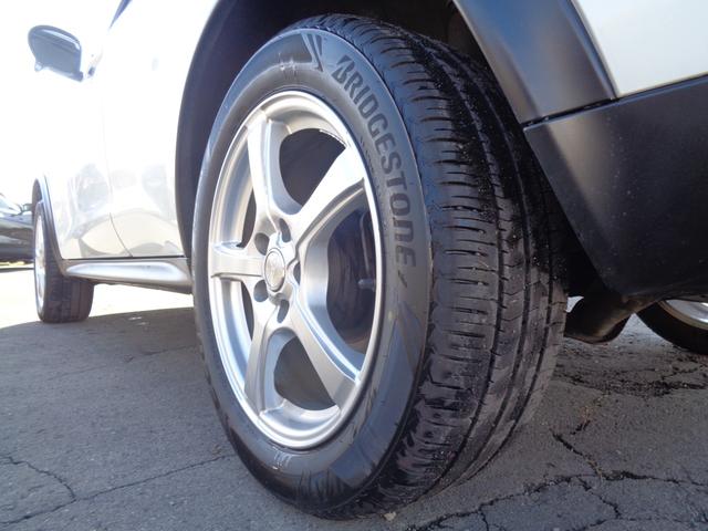 ジューク １６ＧＴ　ＦＯＵＲ　４ＷＤ　純正メモリーナビＴＶ　バックカメラ　Ｂｌｕｅｔｏｏｔｈ接続　純正エンジンスターター　切替式４ＷＤ　駐車監視モード付前後ドライブレコーダー　キセノンライト　電動格納式ミラー　横滑り防止機能（34枚目）