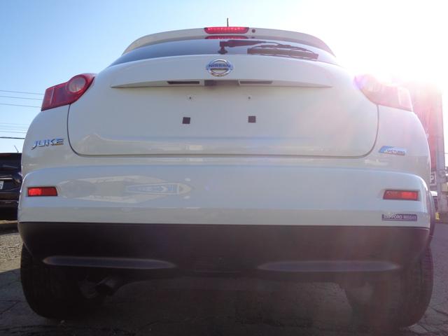 ジューク １６ＧＴ　ＦＯＵＲ　４ＷＤ　純正メモリーナビＴＶ　バックカメラ　Ｂｌｕｅｔｏｏｔｈ接続　純正エンジンスターター　切替式４ＷＤ　駐車監視モード付前後ドライブレコーダー　キセノンライト　電動格納式ミラー　横滑り防止機能（40枚目）