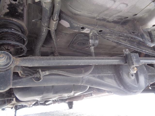 スペーシア G 4WD 夏タイヤ積込 両側スライドドア エンジンスターター アイドリングストップ フロント席シートヒーター ドアミラーヒーター USB接続 盗難警報装置 Xリミテッド専用グリル フロントスポイラー(18枚目)