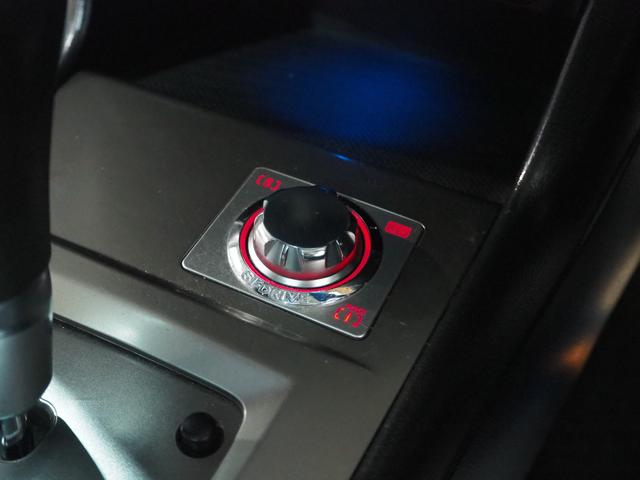 2.5i-Sアルカンターラセレクション 4WD スカイルーフ メモリーナビ 地デジTV バックモニター 後席用モニター スマートキー プッシュスタート クルーズコントロール ワイパーデアイサー 18AW 7人乗り 1年間保証・走行距離無制限(31枚目)
