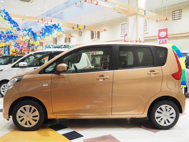 デイズ Ｓ　４ＷＤ　エマージェンシーブレーキ　横滑り防止装置　アイドリングストップ　シートヒーター　ヘッドライトレベライザー　１年間保証・走行距離無制限（9枚目）