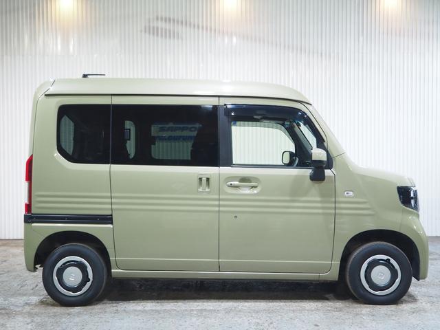Ｎ－ＶＡＮ＋スタイル ファン・ホンダセンシング　４ＷＤ　スマートキー　プッシュスタート　ステアリングリモコン　クルーズコントロール　オートライト　オートＡ／Ｃ　１年間保証・走行距離無制限（20枚目）