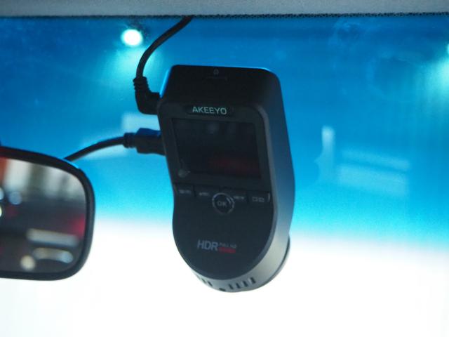 ステップワゴンスパーダ Ｚ　クールスピリット　４ＷＤ　純正９型インターナビ　地デジＴＶ　バックモニター　ビルトインＥＴＣ　両側パワースライドドア　クルーズコントロール　パドルシフト　スマートキー　エンジンスターター　１年間保証・走行距離無制限（32枚目）