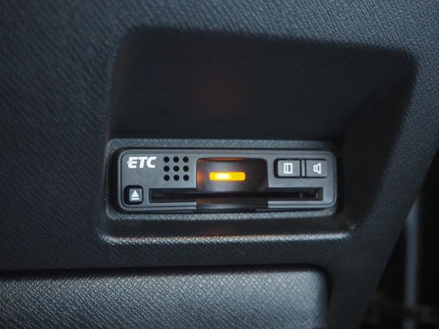 ステップワゴンスパーダ Ｚ　クールスピリット　４ＷＤ　純正９型インターナビ　地デジＴＶ　バックモニター　ビルトインＥＴＣ　両側パワースライドドア　クルーズコントロール　パドルシフト　スマートキー　エンジンスターター　１年間保証・走行距離無制限（39枚目）