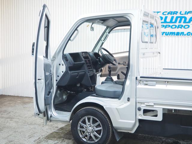キャリイトラック ＫＣスペシャル　４ＷＤ　５速マニュアル　三方開　キーレス　エアコン　パワーウィンドウ　社外アルミホイール　１年間保証・走行距離無制限（11枚目）