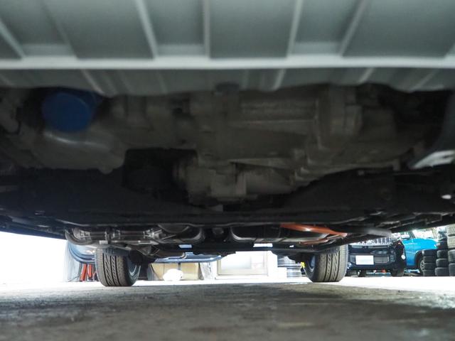 ヴェゼル ハイブリッドＺ・ホンダセンシング　４ＷＤ　エアロ　１８ＡＷ　ハーフレザーシート　メモリーナビ　地デジ　Ｂｌｕｅｔｏｏｔｈ　バックモニター　ＥＴＣ　ドライブレコーダー　エンジンスターター　ワイパーデアイサー　１年間保証・走行距離無制限（57枚目）