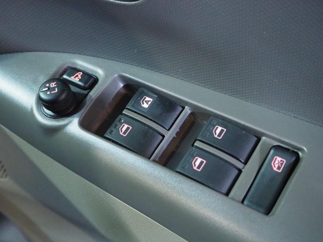 タント Ｘ　４ＷＤ　メモリーナビ　地デジＴＶ　ＥＴＣ　左側パワースライドドア　オートＡ／Ｃ　アイドリングストップ　キーフリーシステム　１年間保証・走行距離無制限（36枚目）