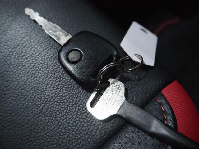 ジムニー クロスアドベンチャーＸＣ　４ＷＤ　リフトアップ　５速マニュアル　社外マフラー　フロント・リア社外バンパー　社外テール　ＨＩＤヘッドライト　スキッドプレート　ブースト計（38枚目）