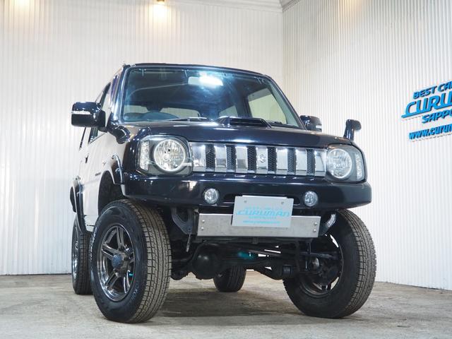 ジムニー ランドベンチャー　４ＷＤ　リフトアップ　５速マニュアル　社外マフラー　フロント・リア社外バンパー　オーバーフェンダー　スキッドプレート　ＨＩＤヘッドライト　フォグランプ　社外テール（4枚目）