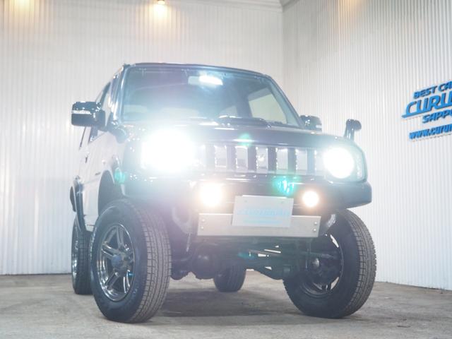 ジムニー ランドベンチャー　４ＷＤ　リフトアップ　５速マニュアル　社外マフラー　フロント・リア社外バンパー　オーバーフェンダー　スキッドプレート　ＨＩＤヘッドライト　フォグランプ　社外テール（5枚目）