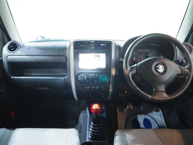 ジムニー ランドベンチャー　４ＷＤ　リフトアップ　５速マニュアル　社外マフラー　フロント・リア社外バンパー　オーバーフェンダー　スキッドプレート　ＨＩＤヘッドライト　フォグランプ　社外テール（28枚目）