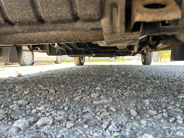 スクラムトラック 　キャンピング　インデアナＲＶポップアップルーフ４ＷＤ　インディ７２７　ワンオーナ　シンク　シャワー１階テーブル　２階ベット　ナビＴＶ　夏冬タイヤ　外部電源　ＬＥＤ　ＥＴＣ　ポップアップルーフ（65枚目）