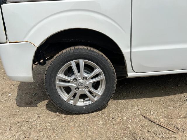 スクラム ＰＡ　ハイルーフ　４ＷＤ　ＡＴ　夏冬タイヤ　ワイパー　バイザー　切り替え４ＷＤ　レベライザー（15枚目）