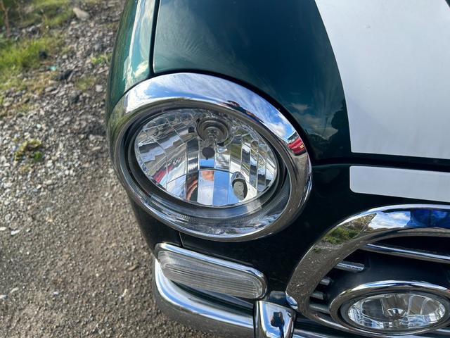 ミラジーノ ミニライトスペシャル　１５インチ　ミニライトホイール　ローダウン　ダウンサス社外センターマフラー　２本出し　バックカメラ　タイミングベルト交換済　夏冬タイヤ　ナビＴＶ　フォグランプ　革調シート　４ＷＤ（11枚目）