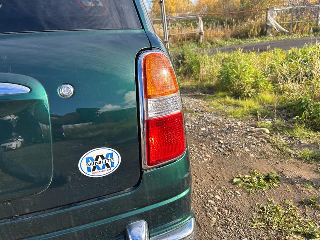 ミラジーノ ミニライトスペシャル　１５インチ　ミニライトホイール　ローダウン　ダウンサス社外センターマフラー　２本出し　バックカメラ　タイミングベルト交換済　夏冬タイヤ　ナビＴＶ　フォグランプ　革調シート　４ＷＤ（15枚目）