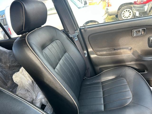 ミラジーノ ミニライトスペシャル　１５インチ　ミニライトホイール　ローダウン　ダウンサス社外センターマフラー　２本出し　バックカメラ　タイミングベルト交換済　夏冬タイヤ　ナビＴＶ　フォグランプ　革調シート　４ＷＤ（24枚目）