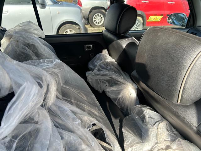 ミラジーノ ミニライトスペシャル　１５インチ　ミニライトホイール　ローダウン　ダウンサス社外センターマフラー　２本出し　バックカメラ　タイミングベルト交換済　夏冬タイヤ　ナビＴＶ　フォグランプ　革調シート　４ＷＤ（45枚目）