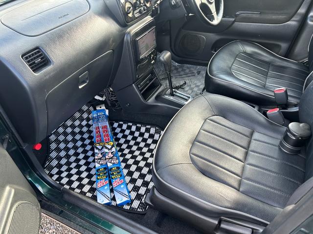 ミラジーノ ミニライトスペシャル　１５インチ　ミニライトホイール　ローダウン　ダウンサス社外センターマフラー　２本出し　バックカメラ　タイミングベルト交換済　夏冬タイヤ　ナビＴＶ　フォグランプ　革調シート　４ＷＤ（54枚目）