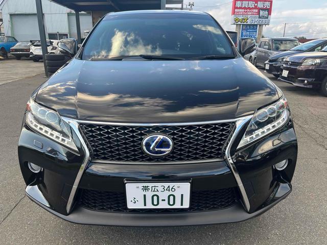 ＲＸ ＲＸ４５０ｈ　Ｆスポーツ　４ＷＤ　ＥＴＣ　バックカメラ　オートクルーズコントロール　パワーシート　ナビ　ＴＶ　オートライト　ヘッドライトウォッシャー　電動リアゲート　アルミホイール　スマートキー　電動格納ミラー　シートヒーター（8枚目）