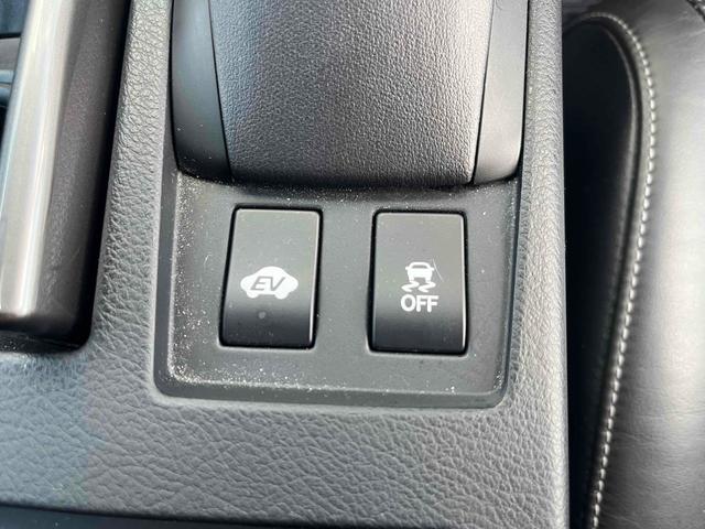 ＲＸ ＲＸ４５０ｈ　Ｆスポーツ　４ＷＤ　ＥＴＣ　バックカメラ　オートクルーズコントロール　パワーシート　ナビ　ＴＶ　オートライト　ヘッドライトウォッシャー　電動リアゲート　アルミホイール　スマートキー　電動格納ミラー　シートヒーター（66枚目）