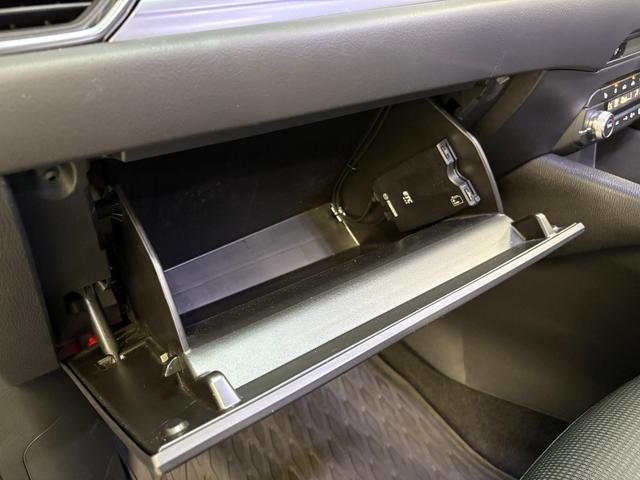ＣＸ－５ ＸＤ　プロアクティブ　４ＷＤ☆６速マニュアル☆純正ナビ☆フルセグ☆Ｂｌｕｅｔｏｏｔｈ☆☆ＣＤ／ＤＶＤ再生可☆ＥＴＣ☆バックカメラ☆ＬＥＤヘッドライト☆クルーズコントロール☆シートヒーター☆パワーシート☆夏冬タイヤ付き☆（40枚目）