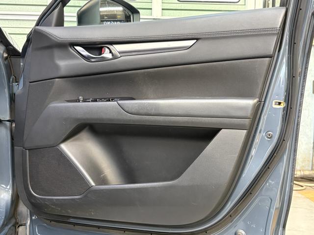 ＣＸ－５ ＸＤ　プロアクティブ　４ＷＤ☆６速マニュアル☆純正ナビ☆フルセグ☆Ｂｌｕｅｔｏｏｔｈ☆☆ＣＤ／ＤＶＤ再生可☆ＥＴＣ☆バックカメラ☆ＬＥＤヘッドライト☆クルーズコントロール☆シートヒーター☆パワーシート☆夏冬タイヤ付き☆（41枚目）
