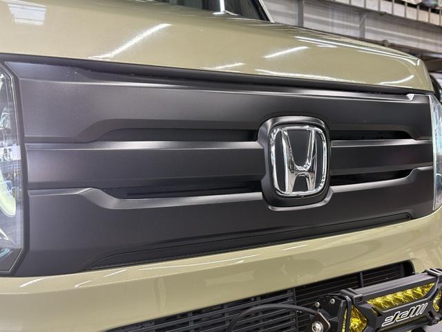 Ｎ－ＶＡＮ＋スタイル ファン・ターボホンダセンシング　４ＷＤ☆１オーナー☆リフトアップ☆フロントバンパーガード☆外部電源入力キット☆純正８型ナビ☆バックカメラ☆フルセグ☆ＥＴＣ☆ドラレコ☆純正リアスピーカー☆ホンダセンシング☆（4枚目）