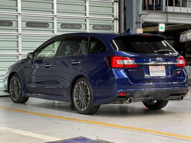 レヴォーグ ２．０ＳＴＩスポーツアイサイト　４ＷＤ☆純正ナビ☆Ｆ／Ｓ／Ｂカメラ☆ＥＴＣ☆ドラレコ☆ＢＳＭ☆ＬＥＤアクセサリーライナー☆デジタルインナーミラー☆レザーシート☆コーナーセンサー☆シートヒーター☆電動パーキングブレーキ☆ＡＶＨ（10枚目）