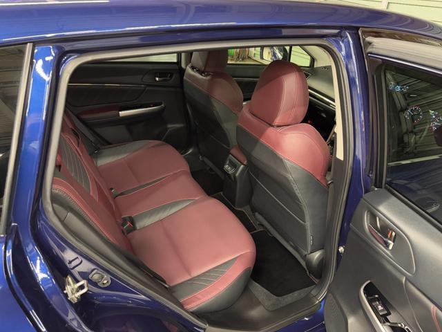 レヴォーグ ２．０ＳＴＩスポーツアイサイト　４ＷＤ☆純正ナビ☆Ｆ／Ｓ／Ｂカメラ☆ＥＴＣ☆ドラレコ☆ＢＳＭ☆ＬＥＤアクセサリーライナー☆デジタルインナーミラー☆レザーシート☆コーナーセンサー☆シートヒーター☆電動パーキングブレーキ☆ＡＶＨ（20枚目）