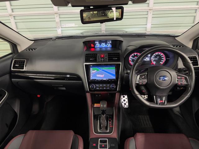 レヴォーグ ２．０ＳＴＩスポーツアイサイト　４ＷＤ☆純正ナビ☆Ｆ／Ｓ／Ｂカメラ☆ＥＴＣ☆ドラレコ☆ＢＳＭ☆ＬＥＤアクセサリーライナー☆デジタルインナーミラー☆レザーシート☆コーナーセンサー☆シートヒーター☆電動パーキングブレーキ☆ＡＶＨ（24枚目）