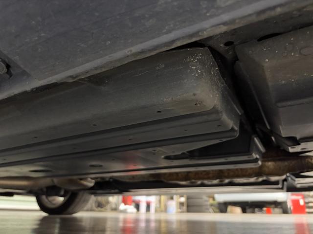 レヴォーグ ２．０ＳＴＩスポーツアイサイト　４ＷＤ☆純正ナビ☆Ｆ／Ｓ／Ｂカメラ☆ＥＴＣ☆ドラレコ☆ＢＳＭ☆ＬＥＤアクセサリーライナー☆デジタルインナーミラー☆レザーシート☆コーナーセンサー☆シートヒーター☆電動パーキングブレーキ☆ＡＶＨ（64枚目）