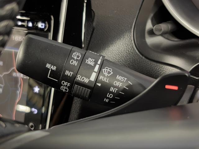 スイフト RSt 純正ナビ☆全方位カメラ☆前後ドラレコ☆フルセグ☆Bluetooth☆シートヒーター☆スズキセーフティサポート☆追従クルコン☆レーンキープアシスト☆プッシュスタート☆スマートキー☆(19枚目)