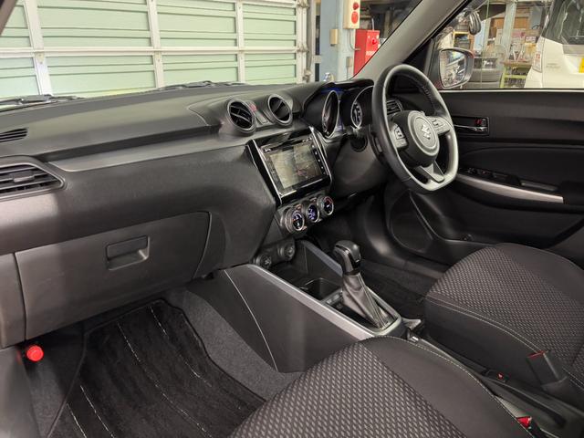 スイフト RSt 純正ナビ☆全方位カメラ☆前後ドラレコ☆フルセグ☆Bluetooth☆シートヒーター☆スズキセーフティサポート☆追従クルコン☆レーンキープアシスト☆プッシュスタート☆スマートキー☆(38枚目)