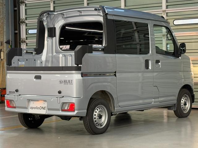 ハイゼットカーゴ デッキバンＬ　ワンオーナー☆ＡＭ／ＦＭラジオ☆ＥＴＣ☆スマアシ☆衝突被害軽減ブレーキ☆障害物センサー☆レーンキープアシスト☆オートマチックハイビーム☆横滑り防止☆両側スライドドア☆（9枚目）