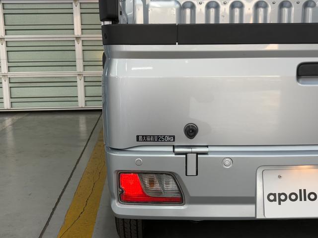 ハイゼットカーゴ デッキバンＬ　ワンオーナー☆ＡＭ／ＦＭラジオ☆ＥＴＣ☆スマアシ☆衝突被害軽減ブレーキ☆障害物センサー☆レーンキープアシスト☆オートマチックハイビーム☆横滑り防止☆両側スライドドア☆（12枚目）