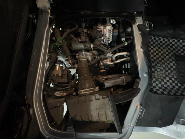 ハイゼットカーゴ デッキバンＬ　ワンオーナー☆ＡＭ／ＦＭラジオ☆ＥＴＣ☆スマアシ☆衝突被害軽減ブレーキ☆障害物センサー☆レーンキープアシスト☆オートマチックハイビーム☆横滑り防止☆両側スライドドア☆（57枚目）