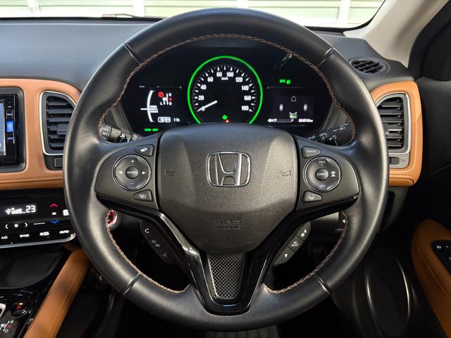 ヴェゼル ハイブリッドZ・ホンダセンシング 純正フルエアロ☆純正ナビ☆バックカメラ☆ETC☆純正前後ドラレコ☆フルセグ☆ブラウン内装☆追従クルコン☆ホンダセンシング☆シートヒーター☆プッシュスタート☆スマートキー(21枚目)