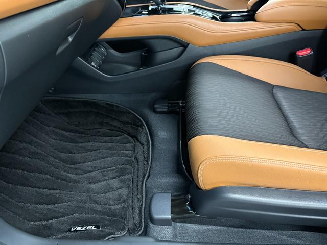 ヴェゼル ハイブリッドZ・ホンダセンシング 純正フルエアロ☆純正ナビ☆バックカメラ☆ETC☆純正前後ドラレコ☆フルセグ☆ブラウン内装☆追従クルコン☆ホンダセンシング☆シートヒーター☆プッシュスタート☆スマートキー(49枚目)