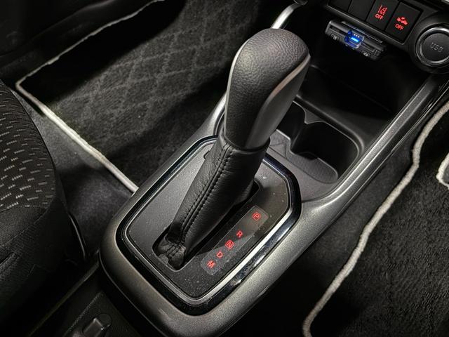 イグニス ハイブリッドＭＶ　１オナ☆ｃａｒｒｏｚｚｅｒｉａナビ☆全方位カメラ☆ＥＴＣ☆前後ドラレコ☆フルセグ☆ＨＤＭＩ☆Ｂｌｕｅｔｏｏｔｈ☆スズキセーフティ☆シートヒーター☆ステアリングスイッチ☆ＬＥＤヘッドライト☆リアフォグ☆（32枚目）