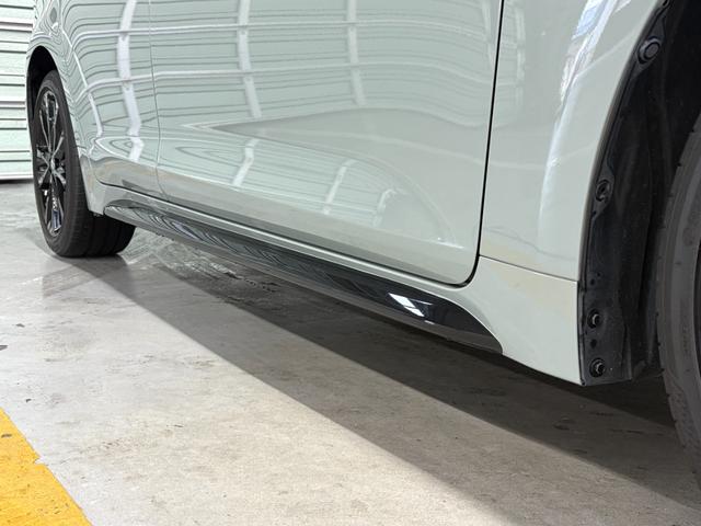 カローラツーリング アクティブライド　５００台限定特別仕様車☆純正９型ナビ☆バックカメラ☆ＥＴＣ２．０☆前後ドラレコ☆ＢＳＭ☆デジタルインナーミラー☆トヨタセーフティ☆寒冷地仕様☆ステア／シートヒーター☆置くだけ充電☆（6枚目）