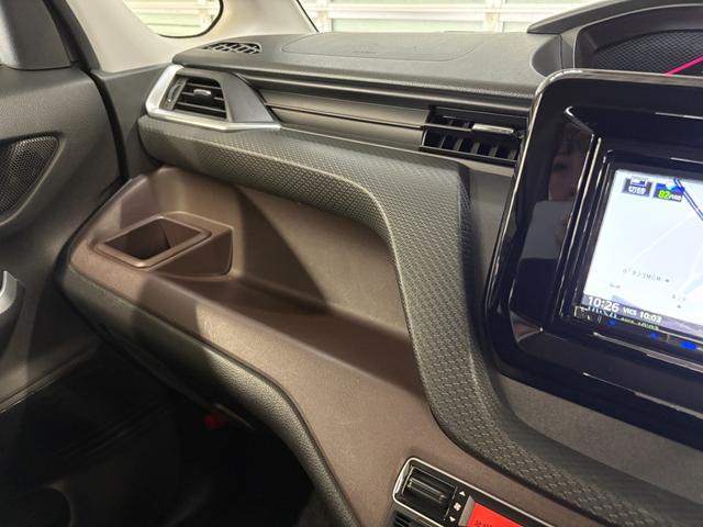 ソリオバンディット ハイブリッドＭＶ　４ＷＤ☆社外ナビ☆バックカメラ☆Ｂｌｕｅｔｏｏｔｈ☆フルセグＴＶ☆禁煙車☆ＥＴＣ☆ドラレコ☆クルコン☆両側パワスラ☆シートヒーター☆デュアルカメラブレーキサポート☆ＬＥＤヘッドライト☆フォグランプ☆（34枚目）