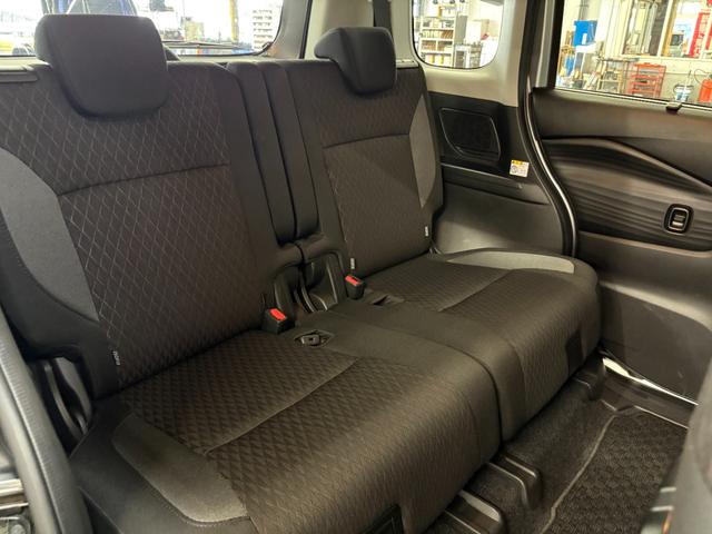 ソリオバンディット ハイブリッドＭＶ　４ＷＤ☆社外ナビ☆バックカメラ☆Ｂｌｕｅｔｏｏｔｈ☆フルセグＴＶ☆禁煙車☆ＥＴＣ☆ドラレコ☆クルコン☆両側パワスラ☆シートヒーター☆デュアルカメラブレーキサポート☆ＬＥＤヘッドライト☆フォグランプ☆（42枚目）