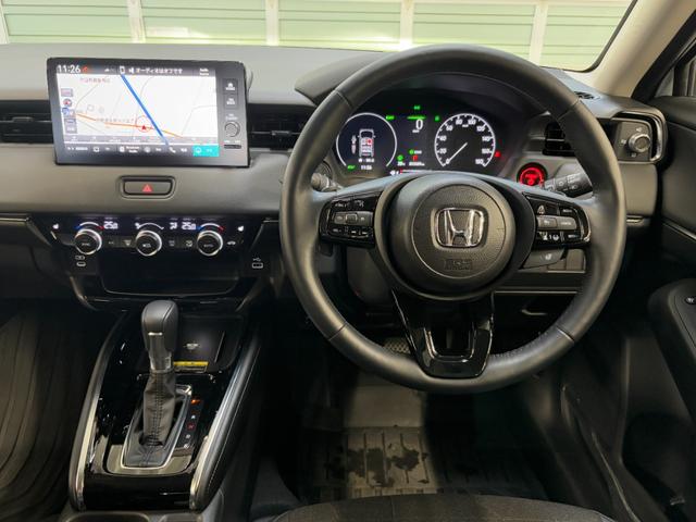 ヴェゼル ｅ：ＨＥＶ　Ｚ　後期モデル☆ワンオーナー☆純正ナビ☆フルセグ☆Ｂｌｕｅｔｏｏｔｈ☆バックカメラ☆２．０ＥＴＣ☆禁煙車☆ドライブレコーダー☆プッシュスタート☆スマートキー☆ブラインドスポットモニター☆置くだけ充電☆（16枚目）