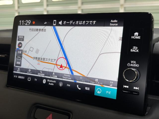 ヴェゼル ｅ：ＨＥＶ　Ｚ　後期モデル☆ワンオーナー☆純正ナビ☆フルセグ☆Ｂｌｕｅｔｏｏｔｈ☆バックカメラ☆２．０ＥＴＣ☆禁煙車☆ドライブレコーダー☆プッシュスタート☆スマートキー☆ブラインドスポットモニター☆置くだけ充電☆（26枚目）