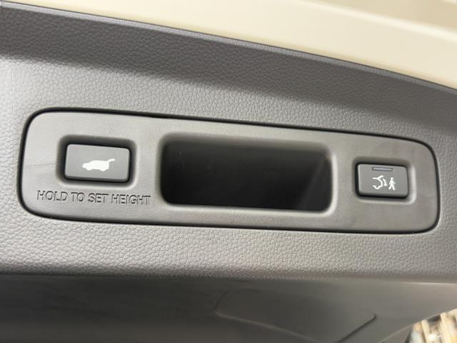 ヴェゼル ｅ：ＨＥＶ　Ｚ　後期モデル☆ワンオーナー☆純正ナビ☆フルセグ☆Ｂｌｕｅｔｏｏｔｈ☆バックカメラ☆２．０ＥＴＣ☆禁煙車☆ドライブレコーダー☆プッシュスタート☆スマートキー☆ブラインドスポットモニター☆置くだけ充電☆（53枚目）