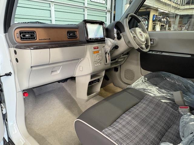 アルトラパンLC ハイブリッドX 届出済未使用車☆純正8型ナビ☆全方位カメラ☆フルセグ☆Bluetooth☆スズキコネクト☆スズキセーフティサポート☆前席シートヒーター☆LEDヘッドライト☆障害物センサー☆レーンキープアシスト☆(19枚目)