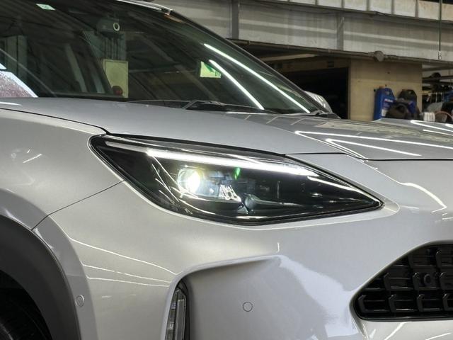 ヤリスクロス ハイブリッドＺ　１オーナー☆純正８型ナビ☆全方位カメラ☆ＥＴＣ☆前後ドラレコ☆ＢＳＭ☆トヨタチームメイト☆トヨタセーフティセンス☆シート／ステアヒーター☆追従クルコン☆禁煙車☆電動パーキング☆ＬＥＤヘッドライト☆（4枚目）