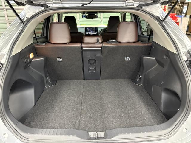 ヤリスクロス ハイブリッドＺ　１オーナー☆純正８型ナビ☆全方位カメラ☆ＥＴＣ☆前後ドラレコ☆ＢＳＭ☆トヨタチームメイト☆トヨタセーフティセンス☆シート／ステアヒーター☆追従クルコン☆禁煙車☆電動パーキング☆ＬＥＤヘッドライト☆（54枚目）