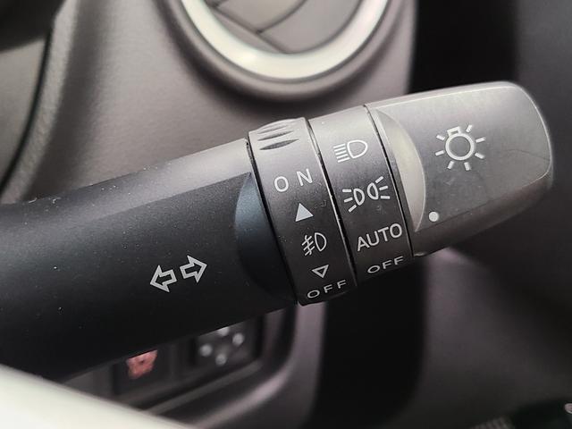 デイズ ハイウェイスター　Ｘ　４ＷＤ　純正メモリーナビＴＶ／アラウンドビューモニター／Ｂｌｕｅｔｏｏｔｈ接続／シートヒーター／オートライト／衝突軽減ブレーキ／横滑り防止装置／ＥＴＣ搭載／ベンチシート／フォグランプ／（18枚目）